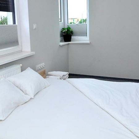 Pokoje, Apartamenty, Restauracja Marcus Oborniki Zewnętrze zdjęcie