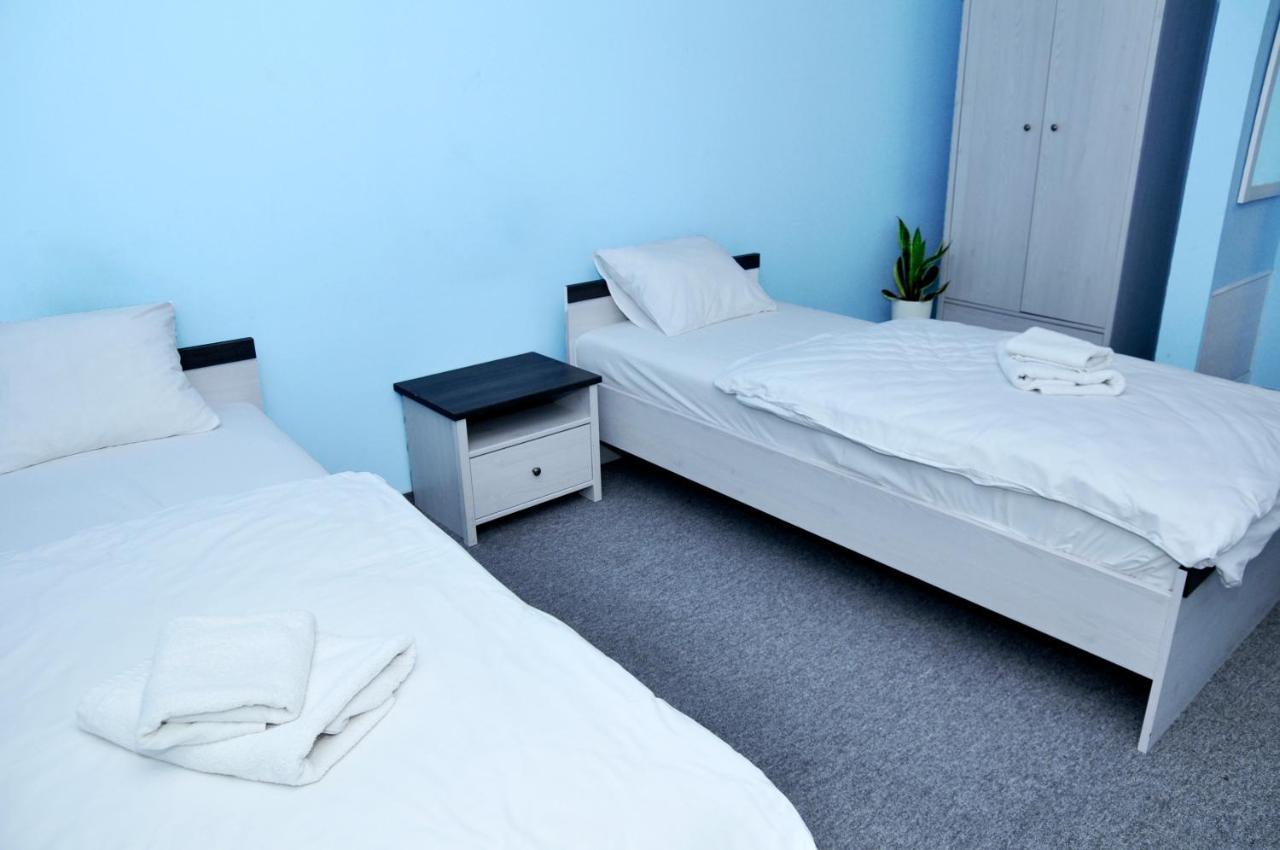 Pokoje, Apartamenty, Restauracja Marcus Oborniki Zewnętrze zdjęcie